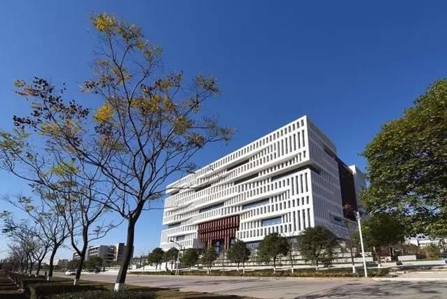 石家庄新华电脑学校