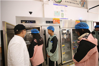 ʯ��ׯ�»�����ѧУ