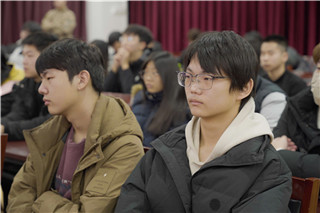 ʯ��ׯ�»�����ѧУ