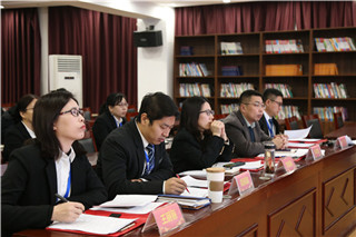 ʯ��ׯ�»�����ѧУ