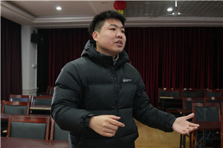 ʯ��ׯ�»�����ѧУ