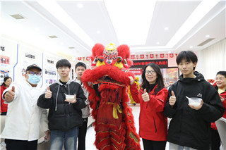 ʯ��ׯ�»�����ѧУ