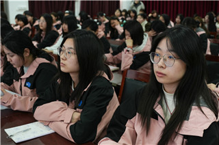 ʯ��ׯ�»�����ѧУ