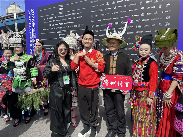 ʯ��ׯ�»�����ѧУ