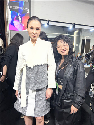 ʯ��ׯ�»�����ѧУ