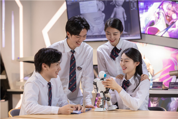 ʯ��ׯ�»�����ѧУ