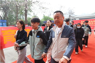 ʯ��ׯ�»�����ѧУ